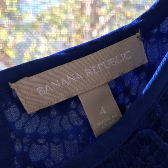 Scalloped Lace Top - Picture 4 of 6